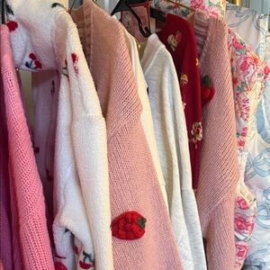 Unlisted clothes ✨❣️